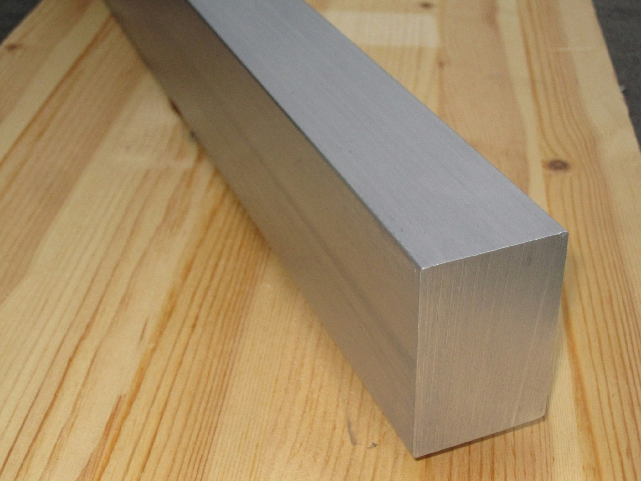 ALUMINIUM PLATTSTÅNG 50x20mm EN-AW 7075 -T6