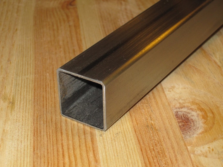 FYRKANTSRÖR KALLDRAGEN 20x20x2,0mm DIN 2395