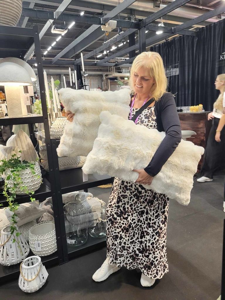 Kudde 40*70cm Aspen Faux Vit