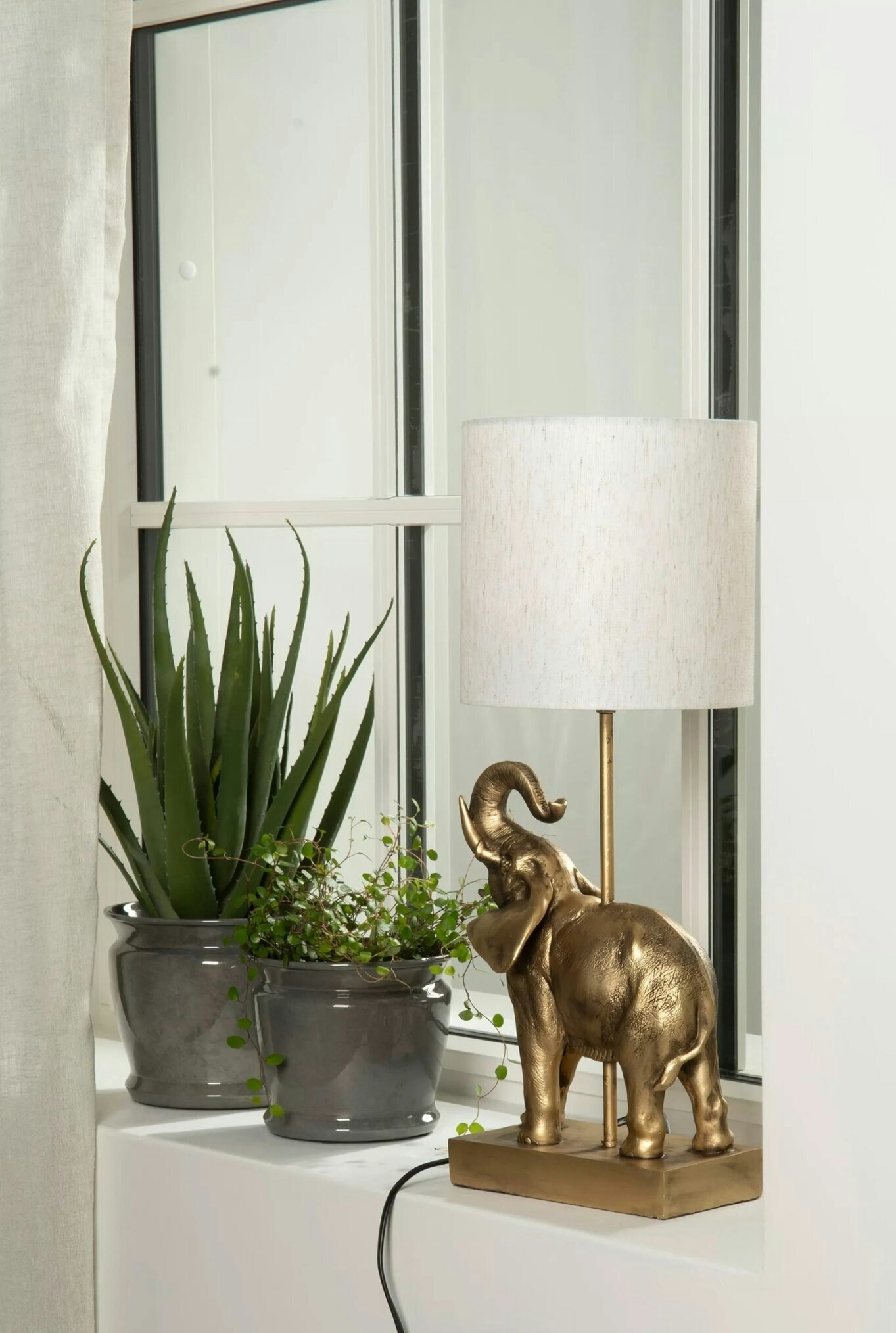 Lampfot elefant