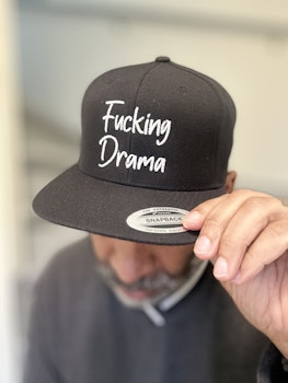 Fucking Drama -Snapback keps- Svart