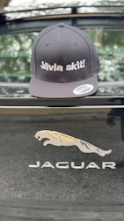 Jävla skit! Snapback Keps - Svart