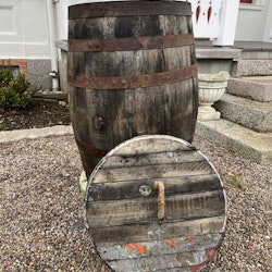 Whiskyfat av ek 200 liter med löst lock