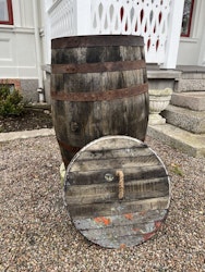 Whiskyfat 200 liter med öppningsbart lock
