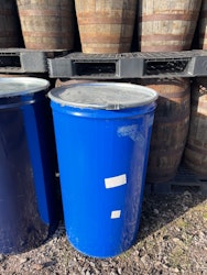 Plåttunnor 250 liter