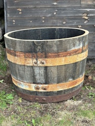 Halvt ekfat med patina 100 liter