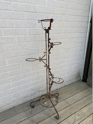 Vintage blompiedestal smide