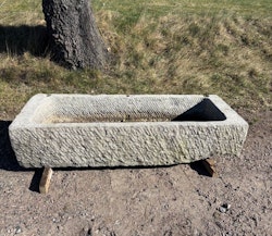 Stort kalkstenstråg 156x60cm