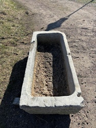 Stort kalkstenstråg 152x63cm