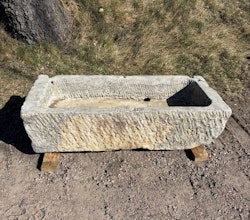 Stort kalkstenstråg 129x58cm