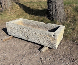 Stort kalkstenstråg 155x61cm