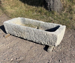 Stort kalkstenstråg 140x56cm