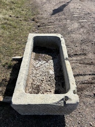 Stort kalkstenstråg 138x66cm