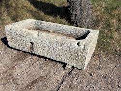 Stort kalkstenstråg 138x66cm