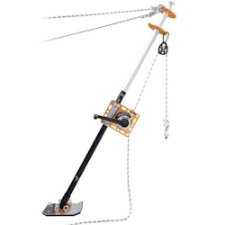 4D POLE