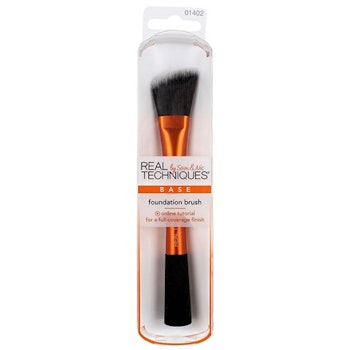 Real Techniques Foundation Brush