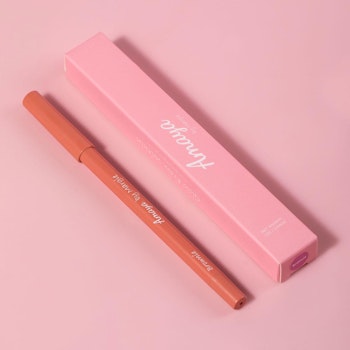 Lip Liner