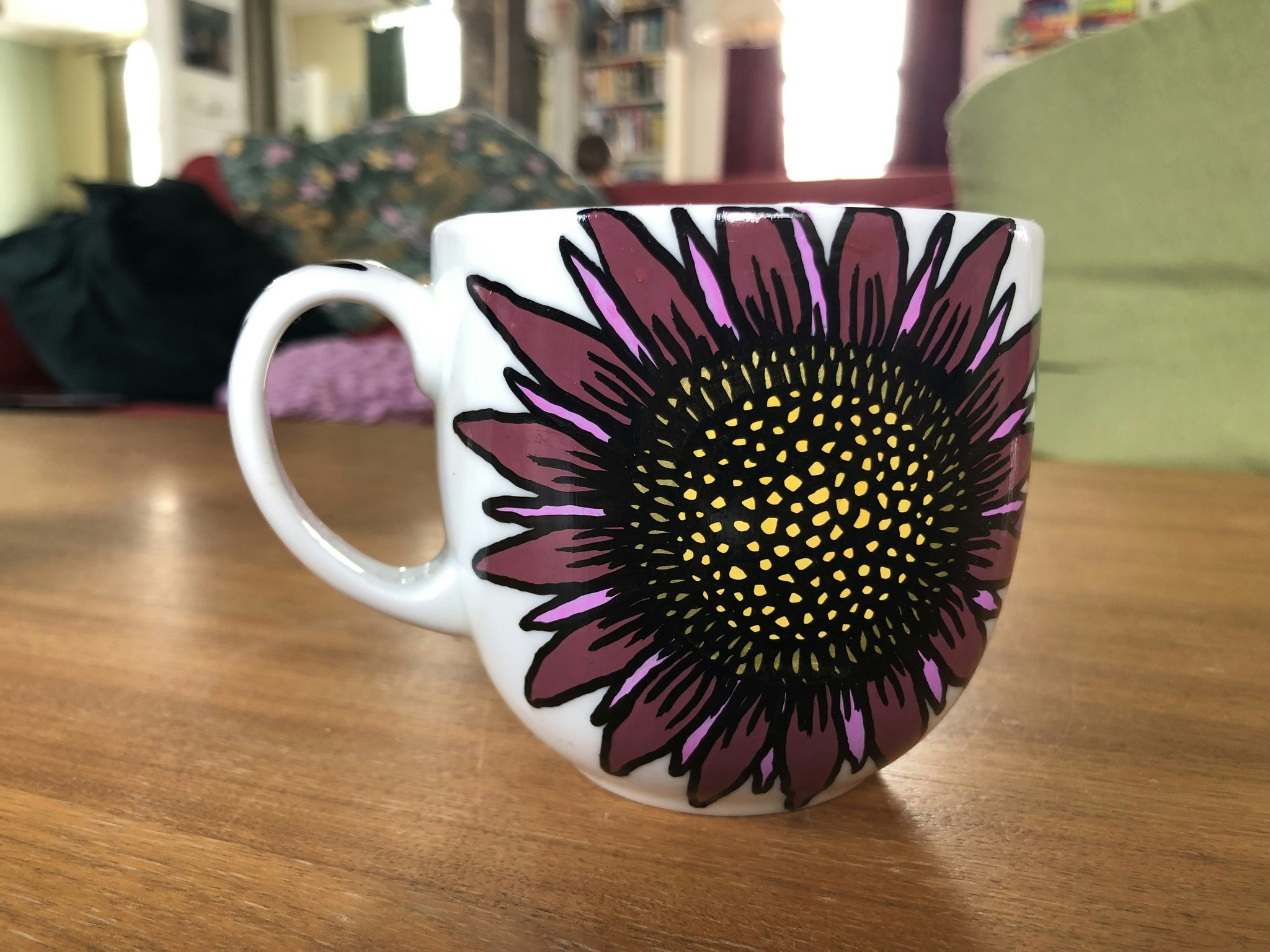 OLIKA BLOMMOR mugg