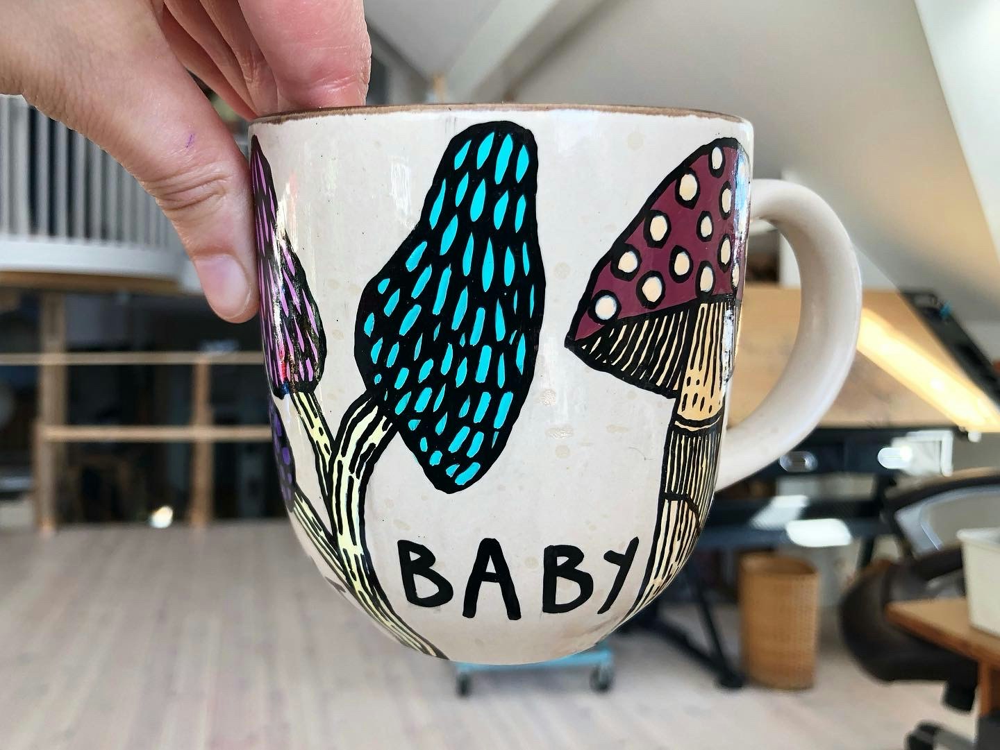 PSYKBRYT BABY SVAMP MUGG