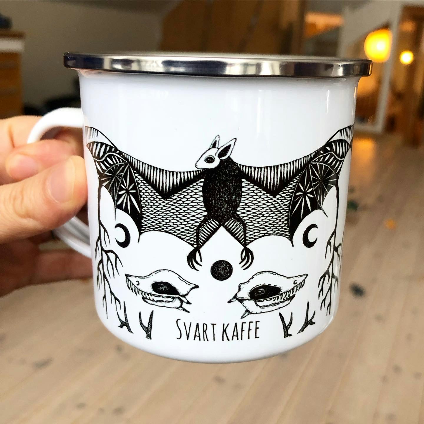 SVART KAFFE (nytt typsnitt)