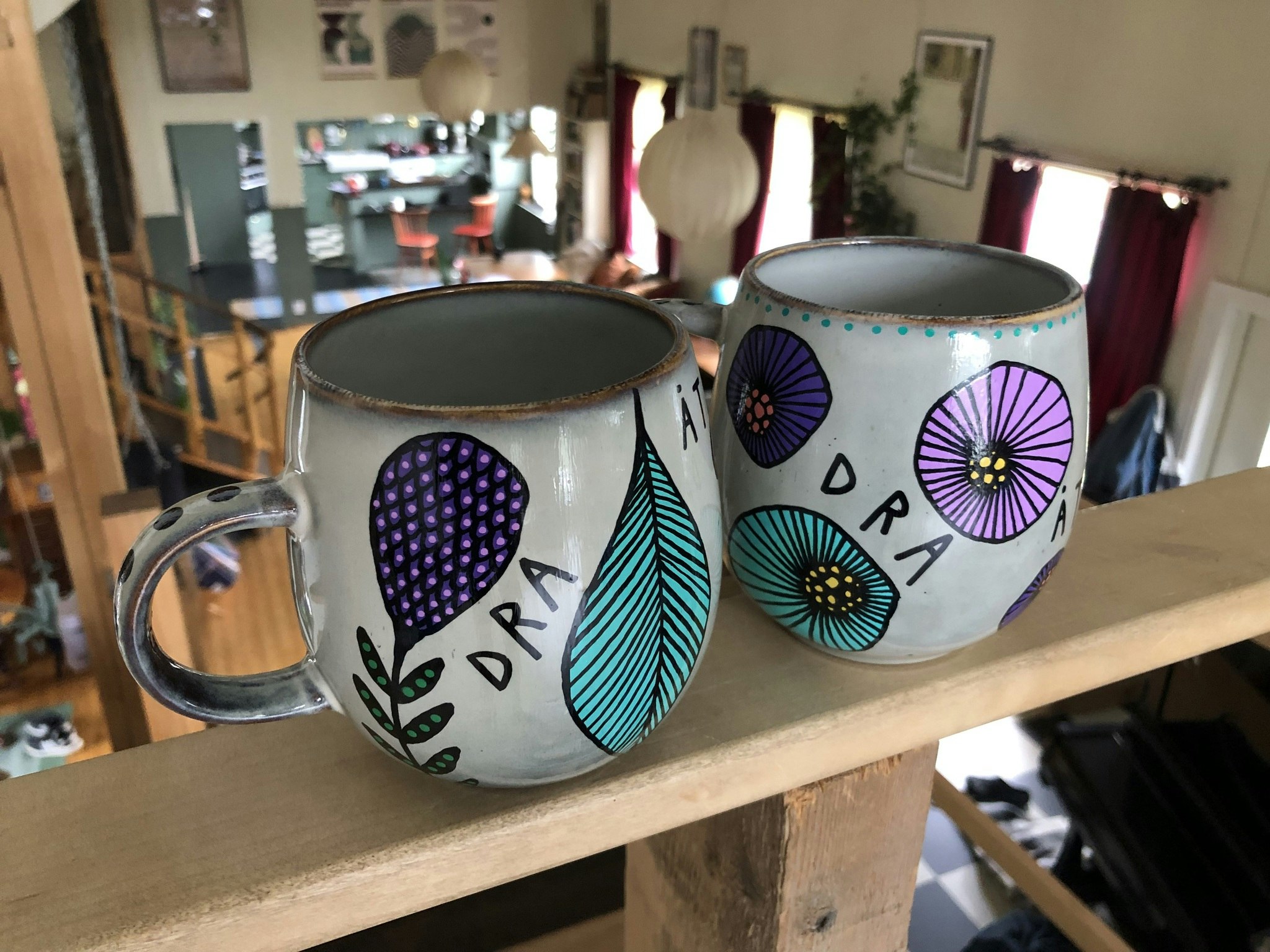 DRA ÅT HELVE(TE) mugg
