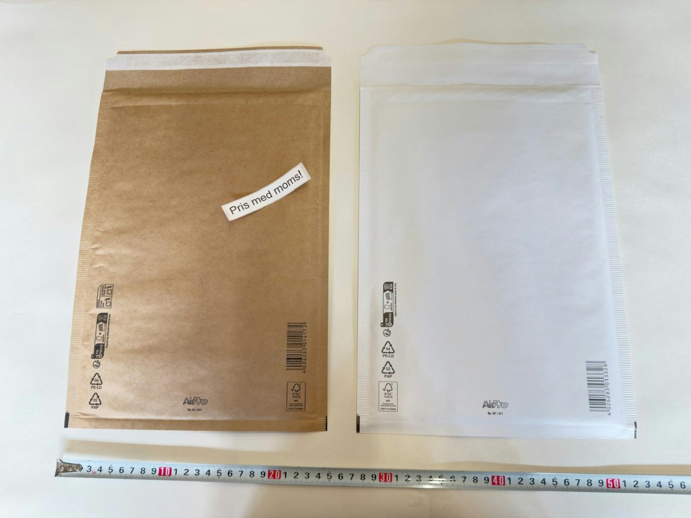 Bubble mailers size G 23x34cm