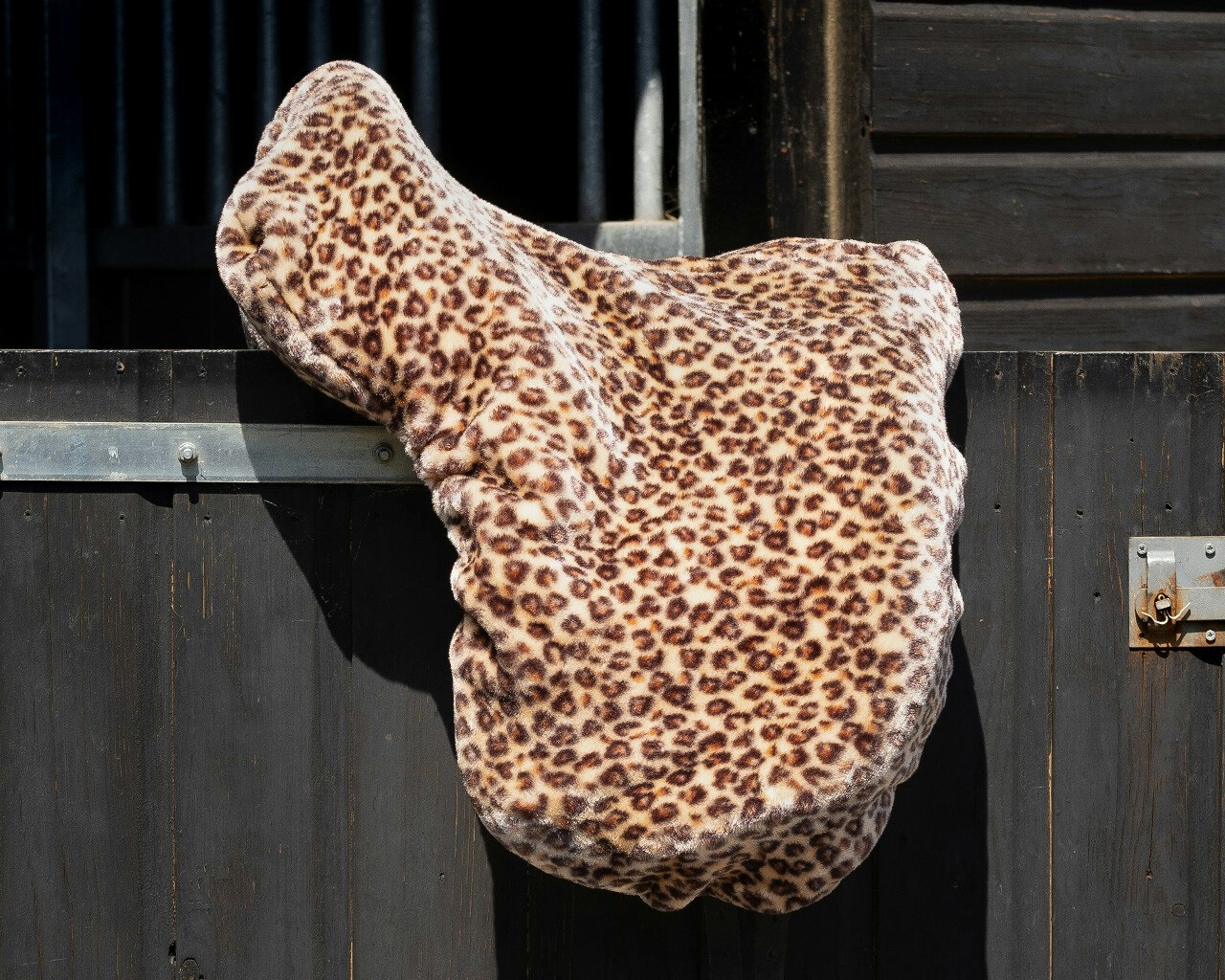 QHP Sadelöverdrag Leopard