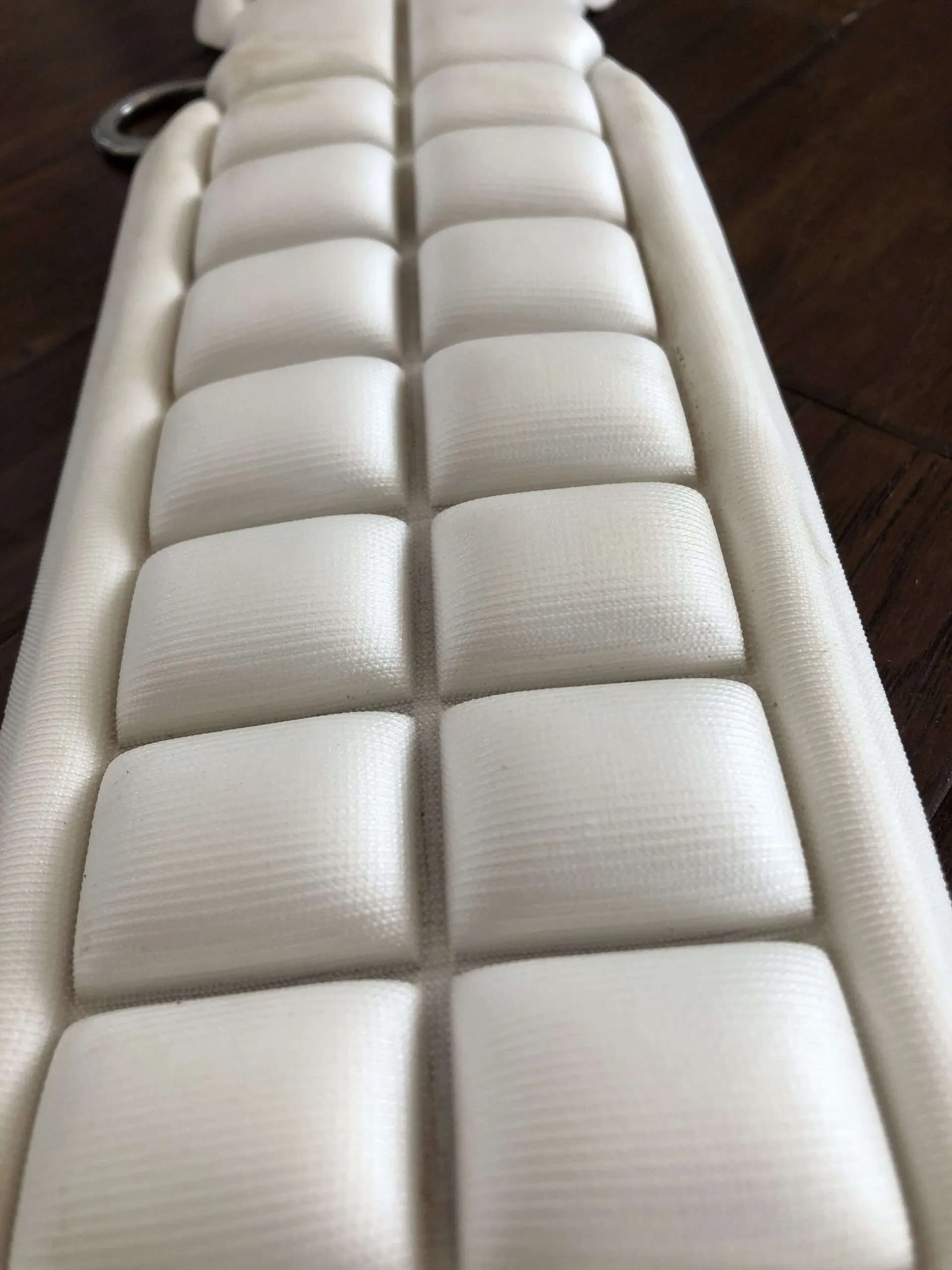 Weaver AirFlex® Straight Cinch with Roll Snug® Buckle