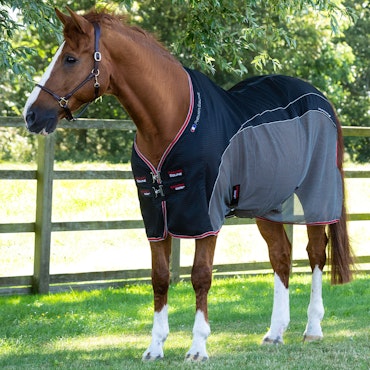 Premier Equine Sports Cooler Rug Black