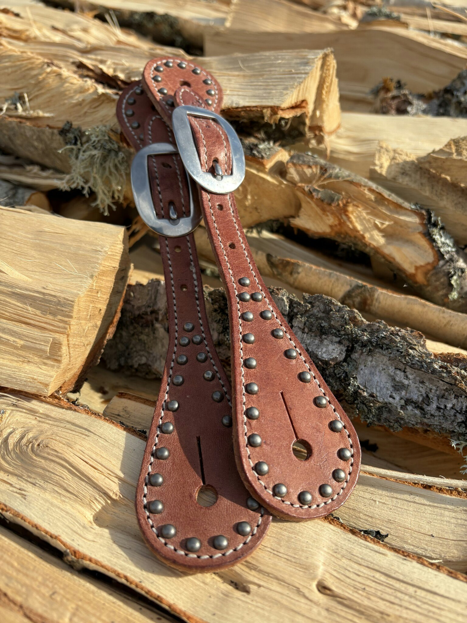 Weaver Youth Harness Leather Spur Straps with Spots Russet