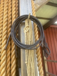 Old World Harness Reins Dark 1/2 tum x 7 feet