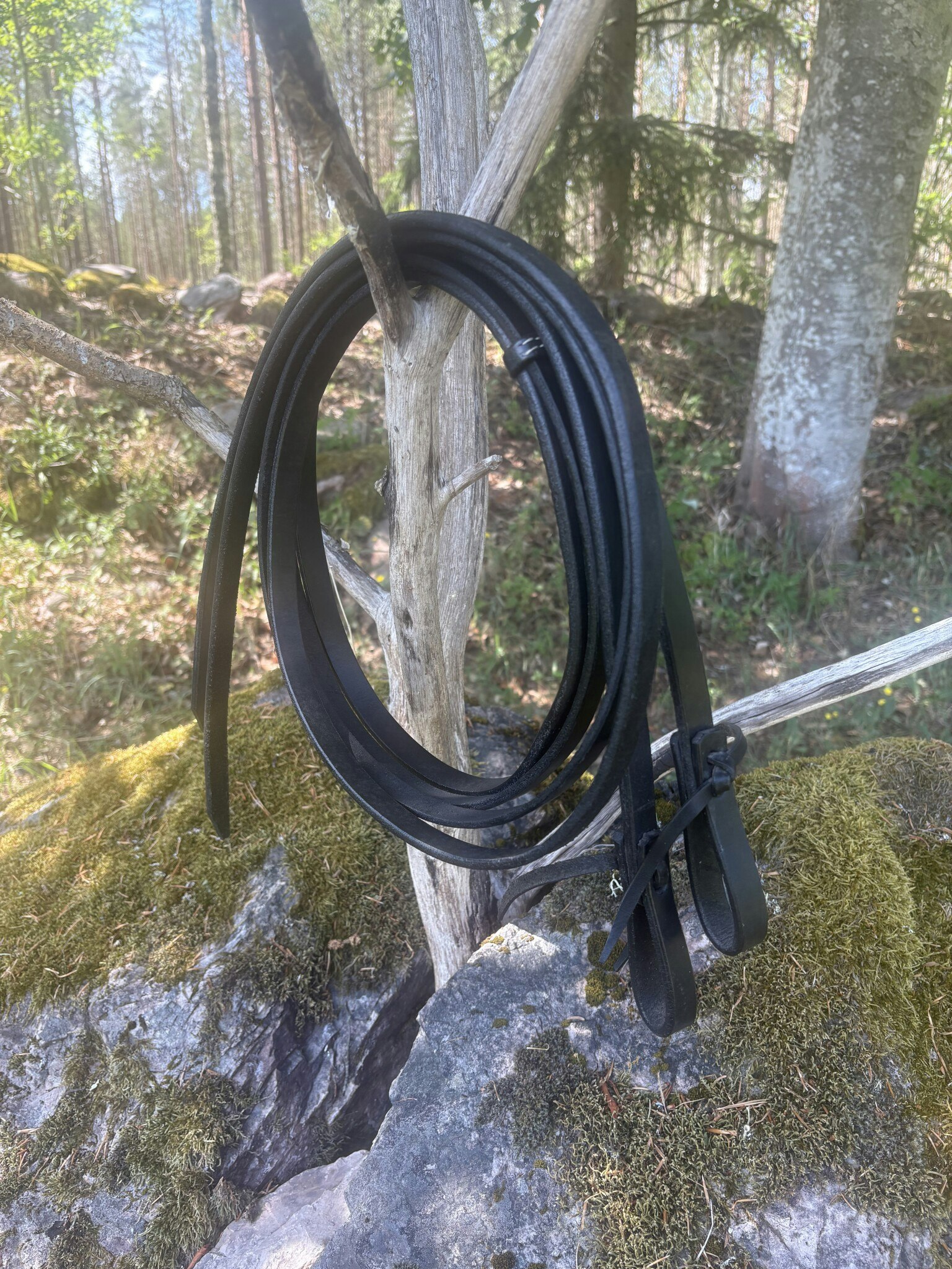 Black harness Reins 5/8 tum x 7 feet