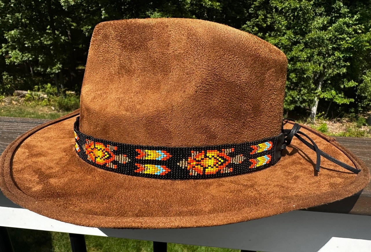 Handgjort Pärlat Hattband Native Fire