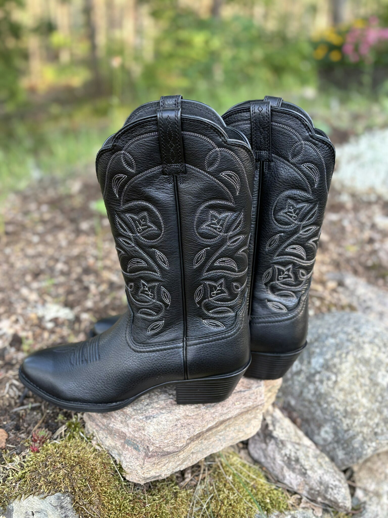 Heritage R Toe Western Boot Black Deertan