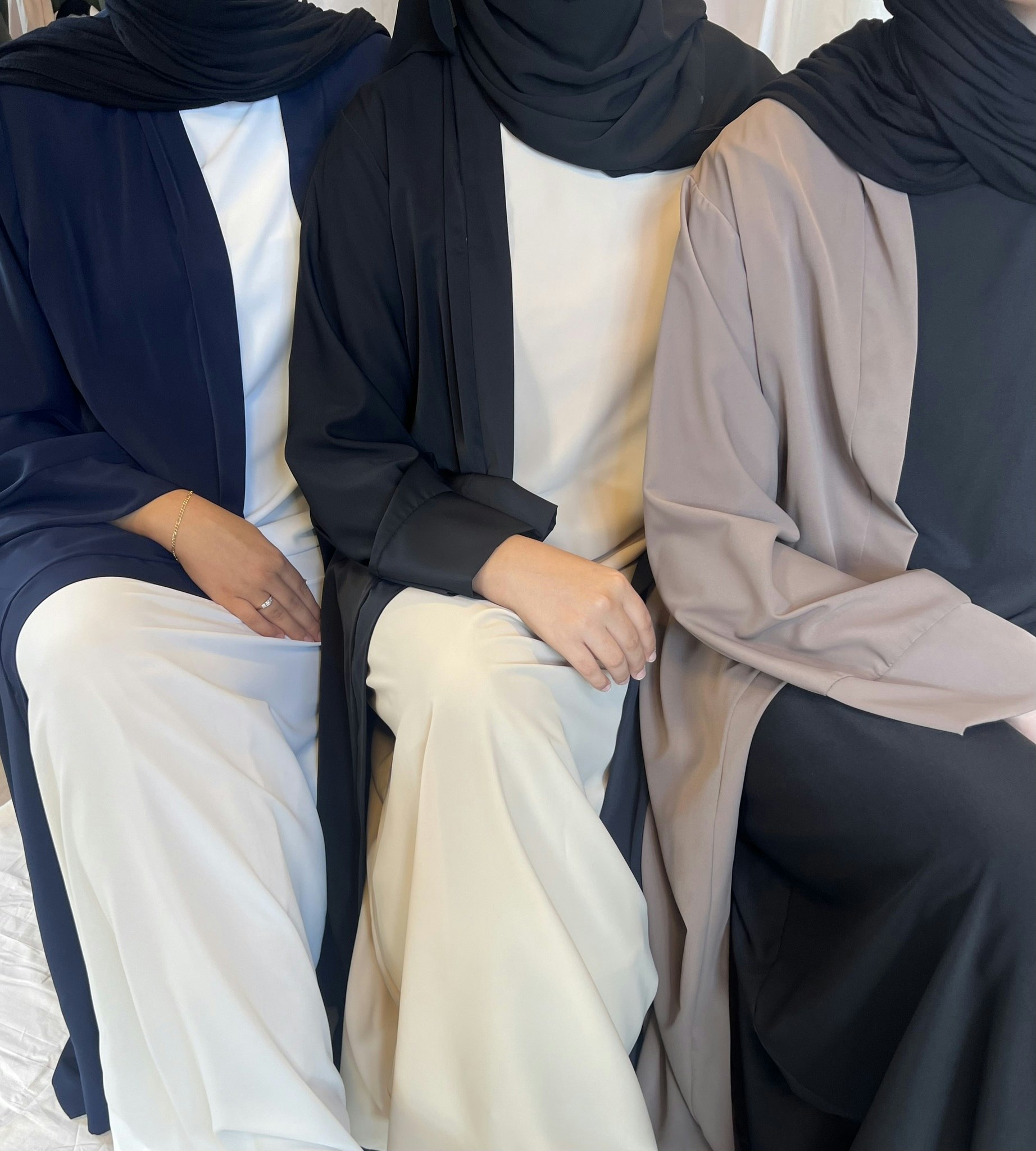 Sleeveless abaya medina silk white