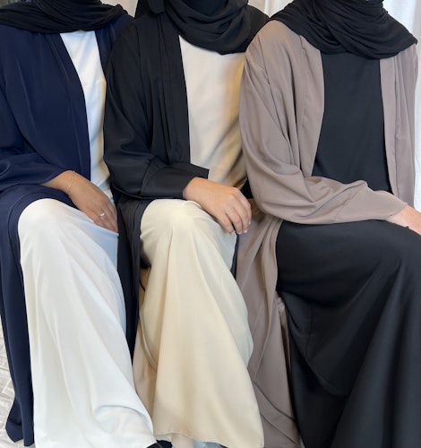 Sleeveless abaya medina silk beige