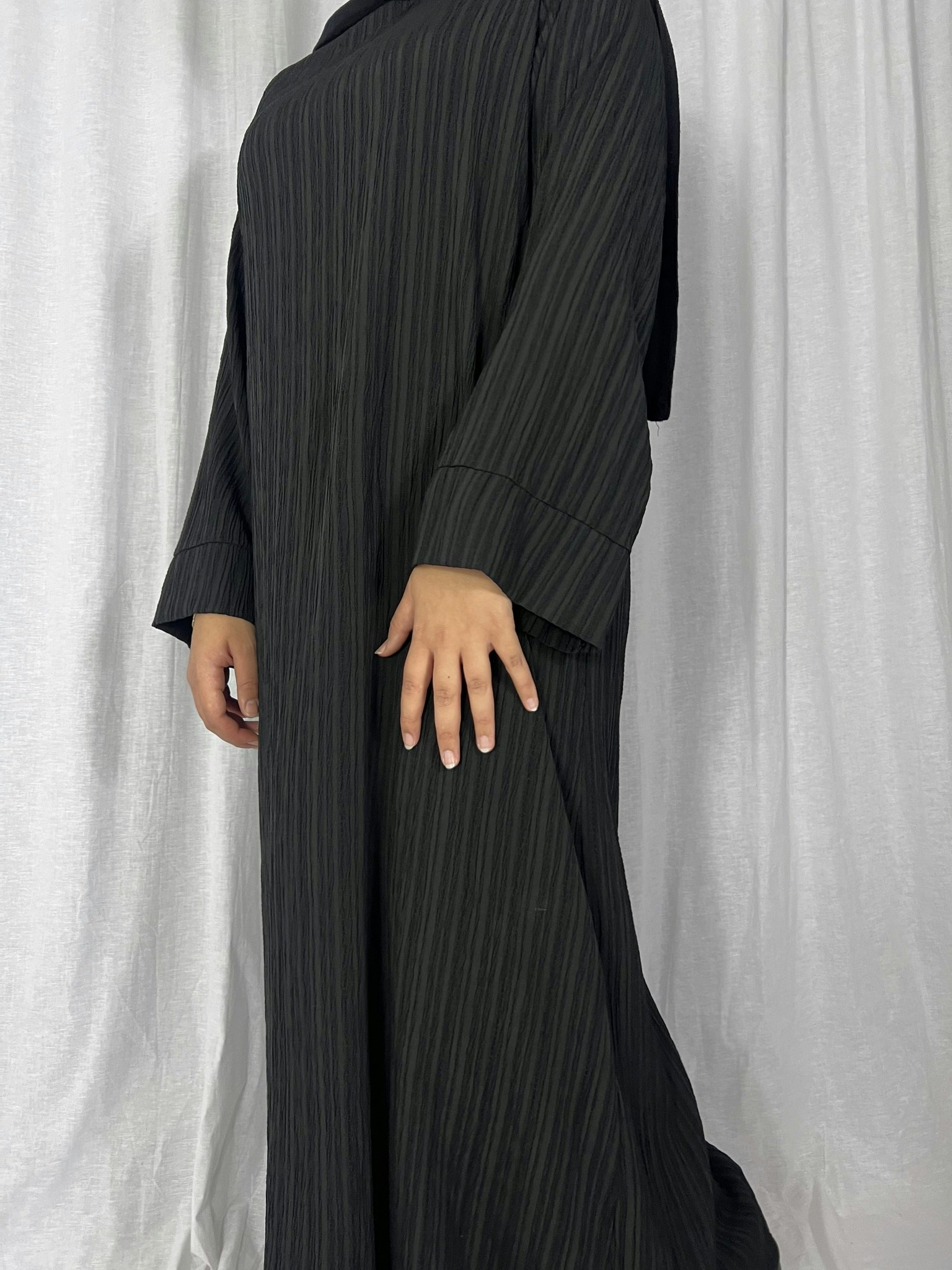 Wide sleeve abaya dress black