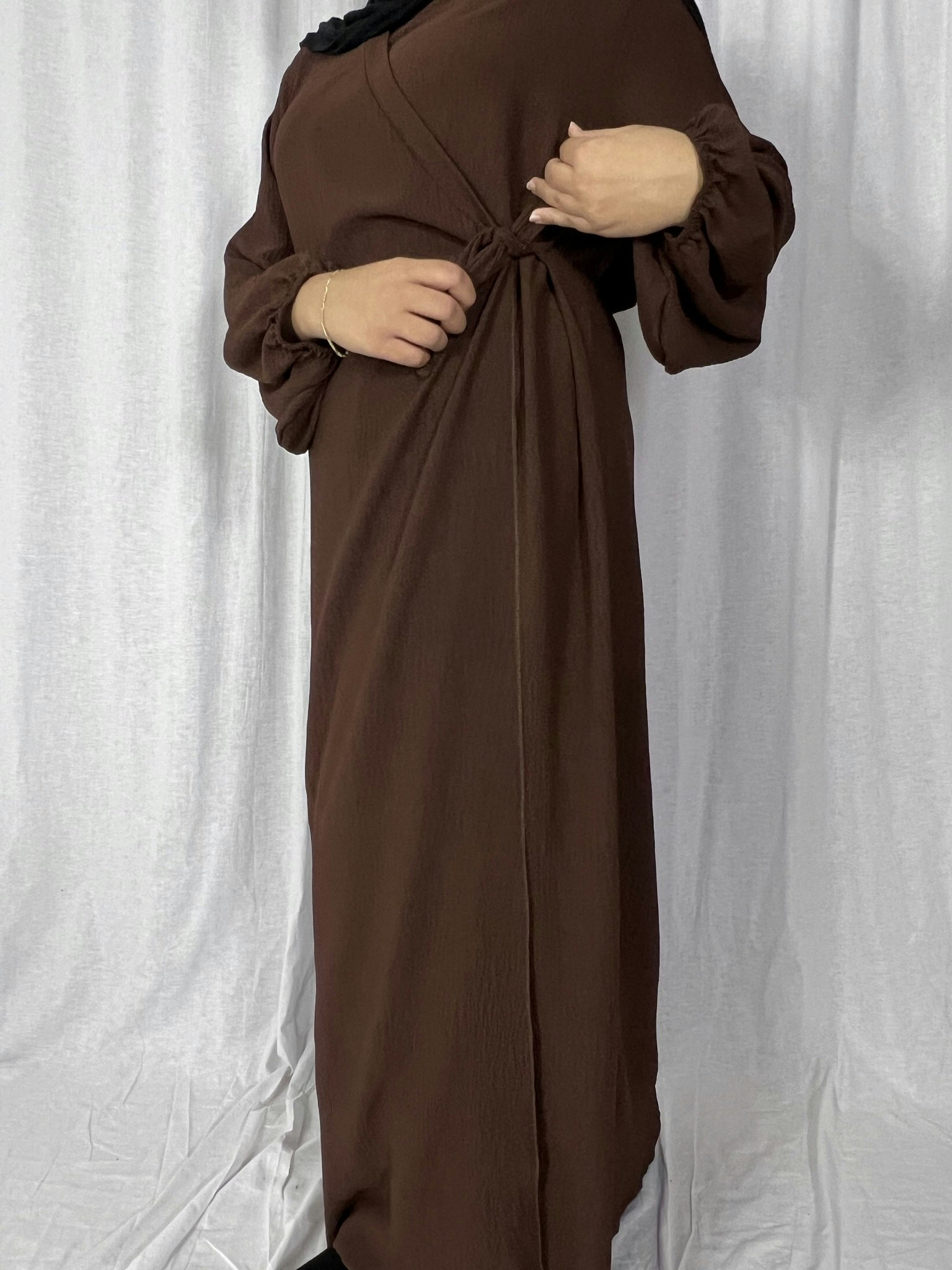 Side wrap abaya brown