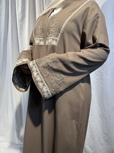 Linen dress brun