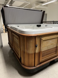 Arctic Spas Yukon