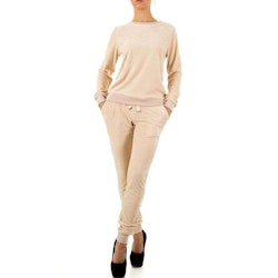 Totally ownitbabe sweats with pearls, a touch of cookie beige!