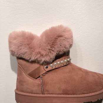 Faux fur boot, pink with pearls.