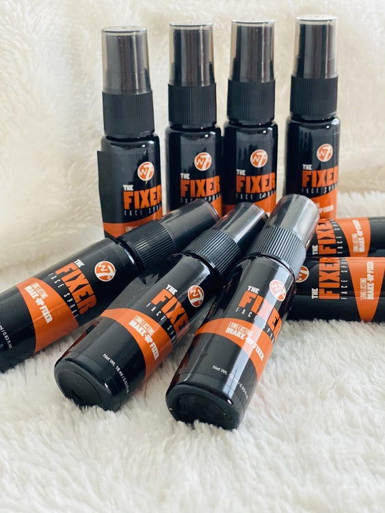 The Fixer Makeup Fixing Spray