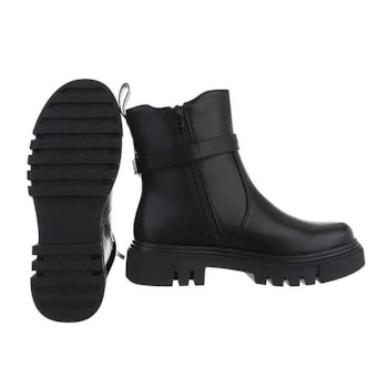 Svarta Chelsea boots med avtagbar "kedja"