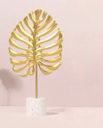 Monstera interior gold leaf