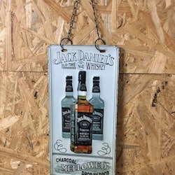 Plåtskylt hängande Jack Daniels