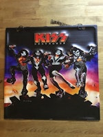 Kiss