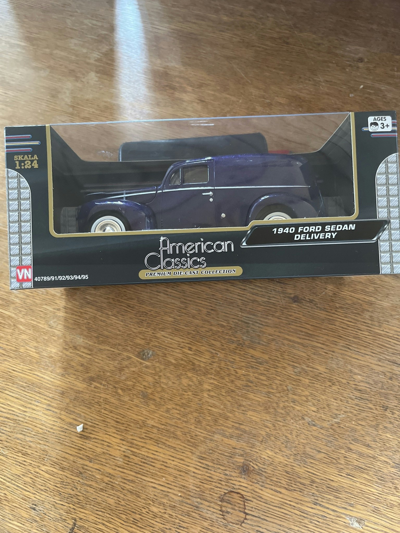Ford sedan delivery 1940