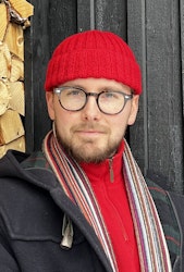 Cap red