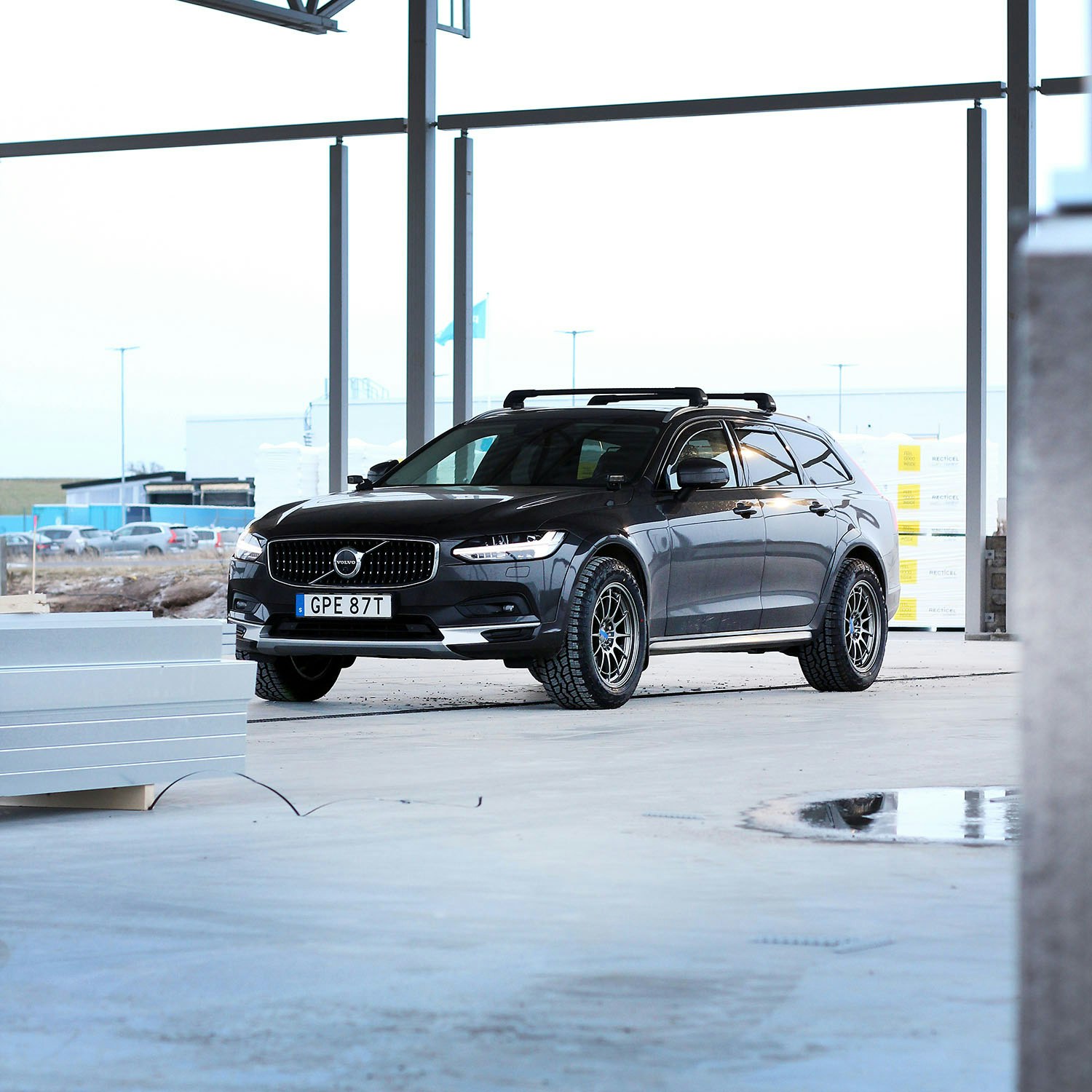 Volvo V90CC All Terrain Wheel Combo – Rota GKR 18”